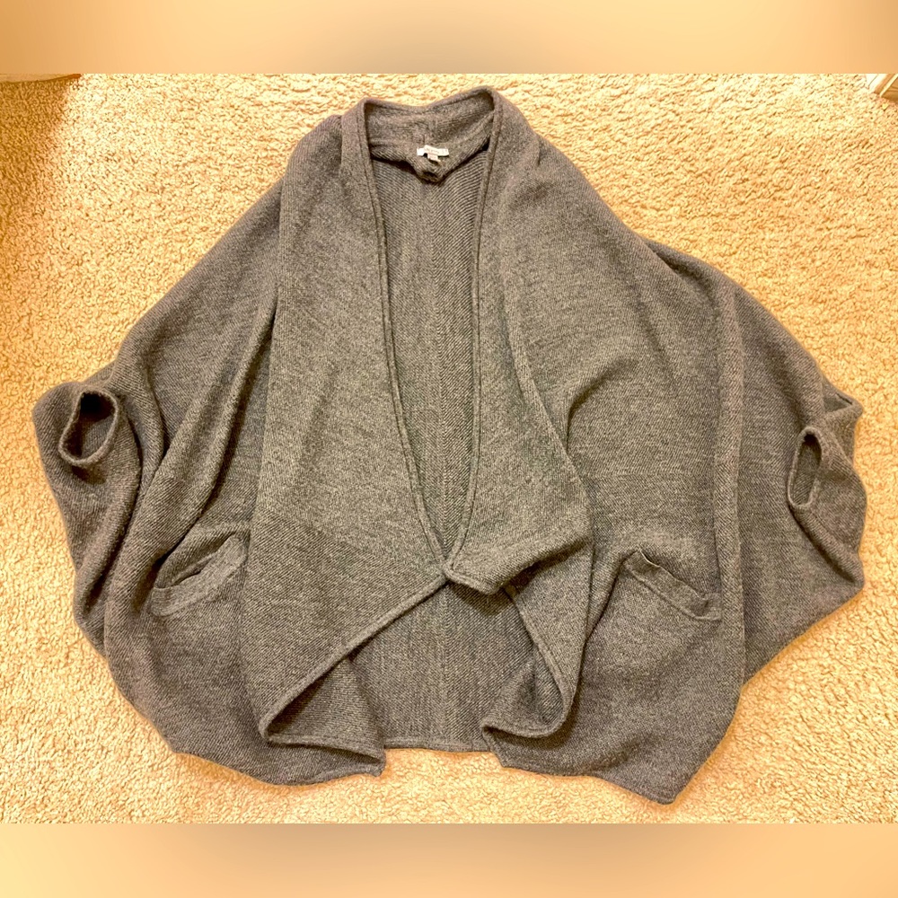 EUC Grey Valette 100% Merino Wool Bat Wing Open Front Knitted Cardigan Size XS/S